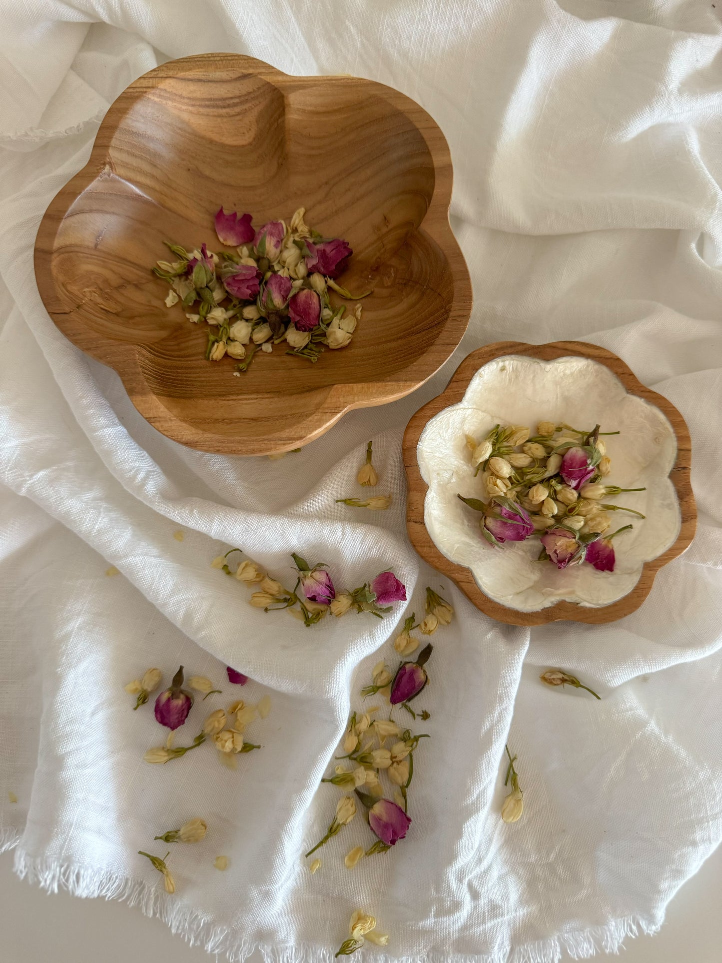 Wooden Flower Bowl Set