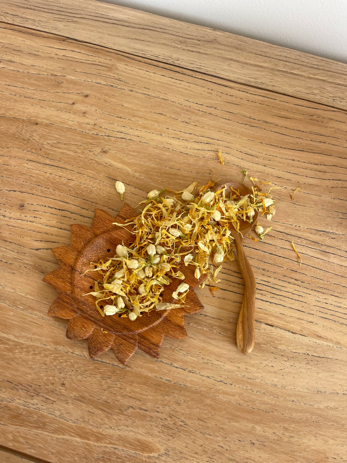 Dried Florals - Sol Shine