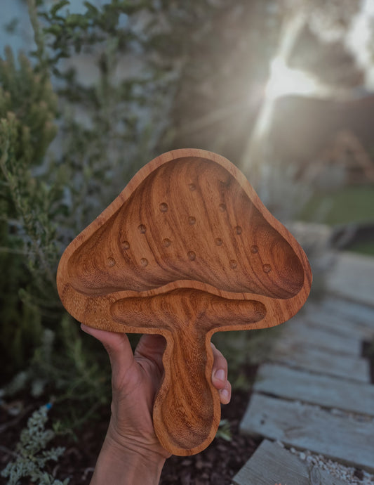 Meadow Mushroom Tray